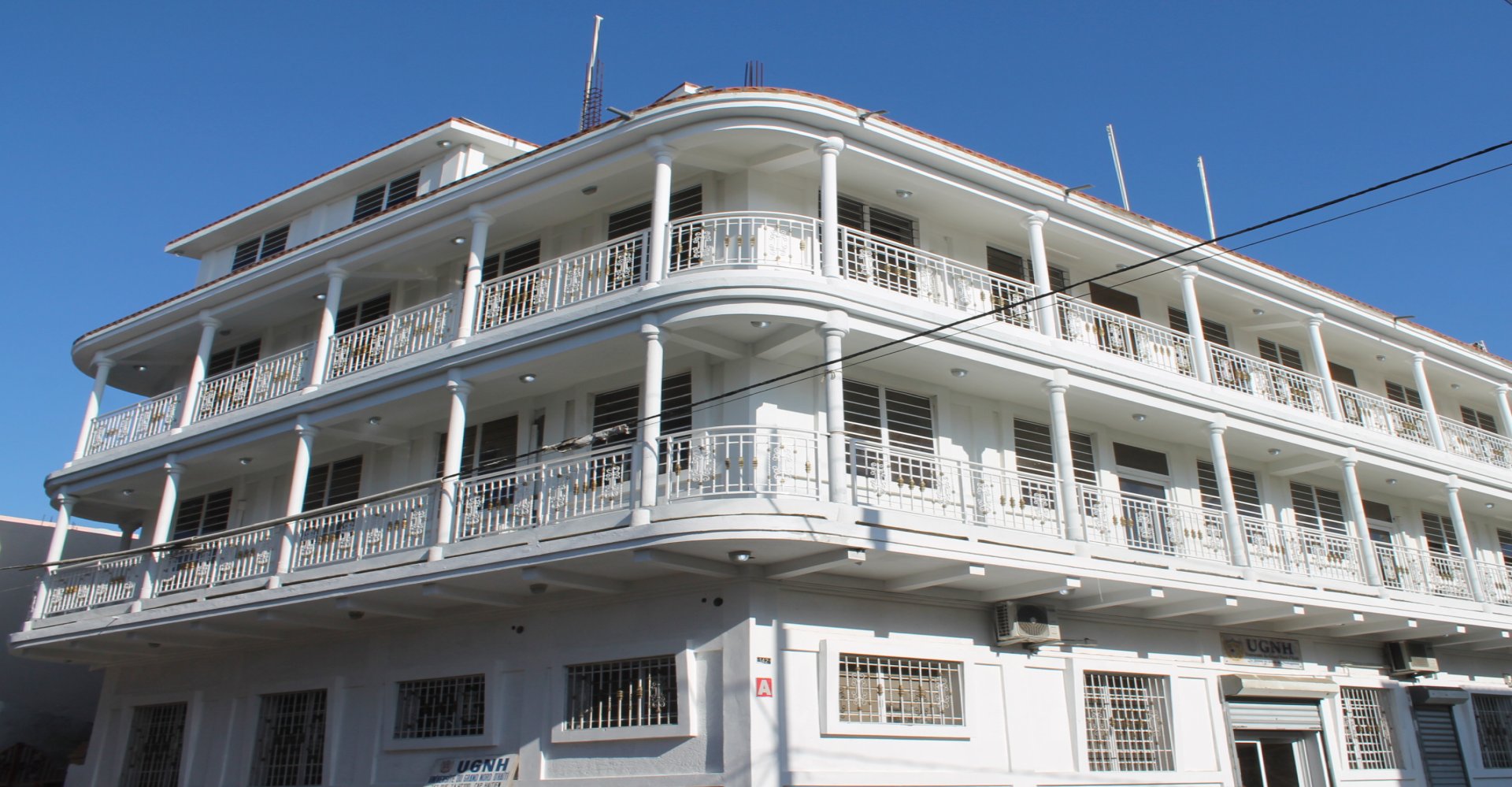 Université du Grand Nord d'Haïti